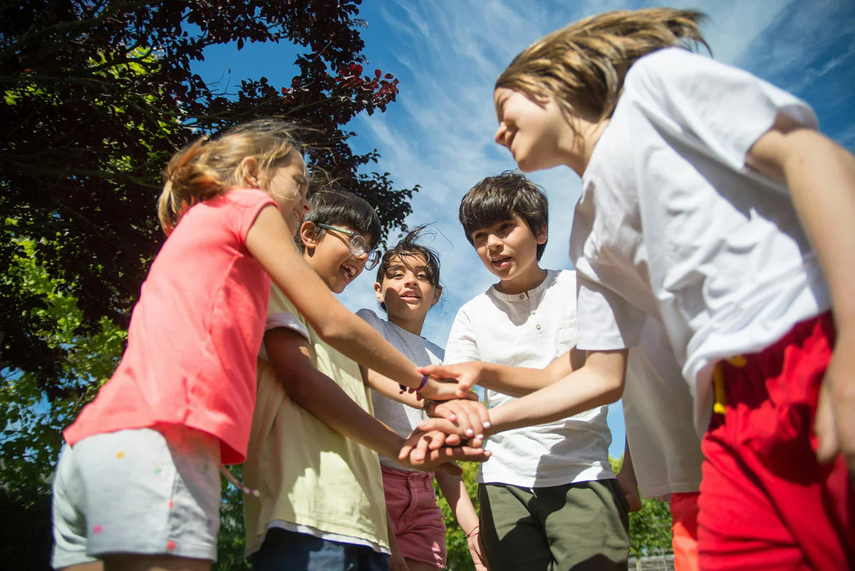 SOS on a Kids Smart Watch: How Emergency Calling Really Works